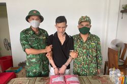Bắt đối tượng vận chuyển 36.000 viên ma túy tổng hợp