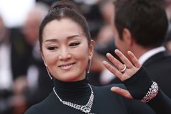 Củng Lợi tại LHP Cannes: Giải Oscar của Dương Tử Quỳnh khuyến khích các diễn viên châu Á