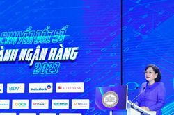 Ngân hàng triển khai mạnh mẽ các dịch vụ trên nền tảng số
