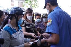 Mất việc, người lao động chọn trợ cấp một lần hay lương hưu?