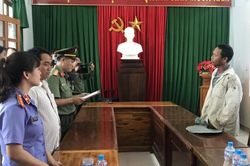 Bắt tạm giam đối tượng lợi dụng các quyền tự do dân chủ, xâm phạm lợi ích của Nhà nước