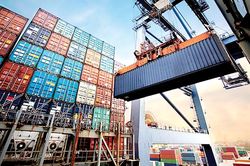 Tin tức kinh tế ngày 18/5: Xuất khẩu sang hầu hết các thị trường lớn đều giảm