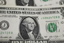 Tại sao các quốc gia đang tăng tốc 'phi USD hóa'?