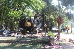 Hà Nội: Phá dỡ nhiều hạng mục vi phạm tại Công viên Tuổi trẻ Thủ đô