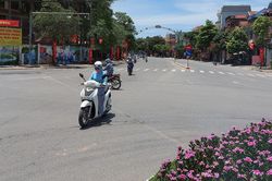 Miền Bắc, miền Trung tiếp tục nắng nóng gay gắt, nhiệt độ cao hơn 39 độ C