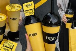 Check-in ngay: Fendi kết hợp Heytea tạo nên 'cực phẩm đồ uống' cho mùa Hè này