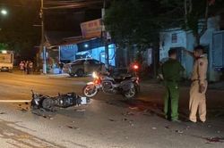 Hai xe máy tông trực diện, 2 người tử vong