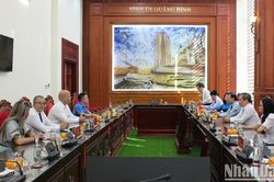Đoàn đại biểu Ủy ban Bảo vệ Cách mạng Cuba thăm, làm việc tại Quảng Bình