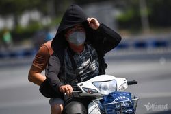 Thời tiết Hà Nội 19/5: Nắng nóng chói chang tiếp diễn dù nhiệt độ hạ nhẹ