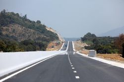 Chính thức đưa vào vận hành tuyến cao tốc Vĩnh Hảo-Phan Thiết