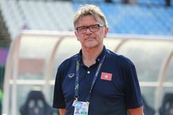 Chưa ra khỏi 'ao làng', làm sao mơ dự World Cup 2026?