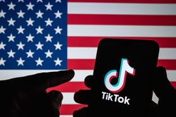 Bang đầu tiên của Mỹ cấm TikTok
