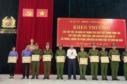 Công an quận Tây Hồ hoàn thành 100% cấp căn cước công dân và định danh điện tử