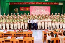 Bình Phước tuyên dương 75 tập thể, cá nhân xuất sắc trong phong trào thi đua