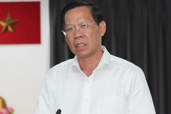 Chủ tịch TP.HCM: Cho ra khỏi hệ thống cán bộ thiếu năng động, ngại trách nhiệm