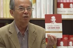 Bộ sách 'Vang vọng lời nước non'