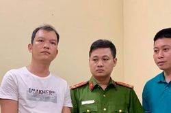 Bắt đối tượng có 2 tiền án cho vay nặng lãi