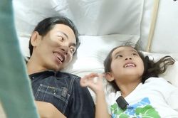 Phan Hiển làm 'công tác tư tưởng' cho con gái khi sắp có em