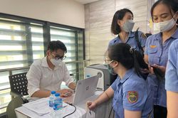 COVID-19 ngày 20/5: Ca mắc giảm mạnh, một bệnh nhân tử vong
