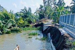Hậu Giang: Liên tiếp xảy ra sạt lở