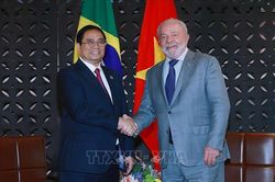 Thủ tướng Phạm Minh Chính gặp một số Tổng thống nhân Hội nghị thượng đỉnh G7