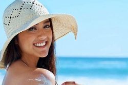 6 sản phẩm chăm sóc da không thể thiếu trong mùa hè