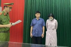 Bắt 2 phóng viên tống tiền cơ sở du lịch bằng việc dọa viết bài tố cáo sai phạm