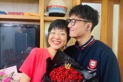 Con trai Thảo Vân - Công Lý: 'Nam thần' tuổi 18 ấm áp và hiếu thảo