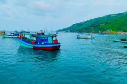 Chủ tịch Trà Vinh kêu gọi ngư dân hưởng ứng chống khai thác hải sản bất hợp pháp