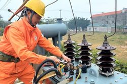 Quảng Ninh nhập khẩu điện từ Trung Quốc
