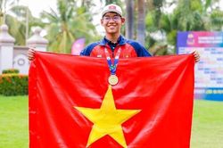 Nhà vô địch golf SEA Games 32 rời Việt Nam sang Mỹ 'luyện công'