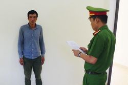 Mượn xe đi cầm cố!