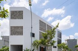 Mê mẩn với thiết kế giúp nhà giảm tiếng ồn và luôn thoáng mát