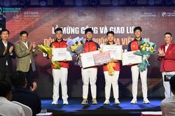 Đội tuyển golf Việt Nam được thưởng hơn 700 triệu đồng sau SEA Games 32