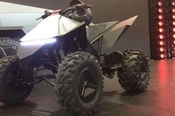 Tesla gia hạn nhãn hiệu Cyberquad cho dòng xe điện địa hình