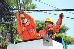 TP. Hồ Chí Minh đẩy mạnh tiết kiệm điện và đảm bảo cung cấp điện an toàn, ổn định