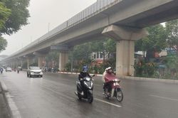 Đêm nay, Hà Nội mưa dông, kết thúc đợt nắng nóng nhiều ngày