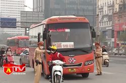 Cần điều chỉnh biểu đồ xe chạy tránh tình trạng xe dù bến cóc