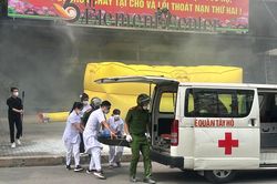 Diễn tập chữa cháy tìm kiếm cứu nạn trong tình huống hiểm nguy ở tầng cao