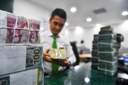 Ngân hàng Nhà nước giảm thêm lãi suất điều hành từ 25/5