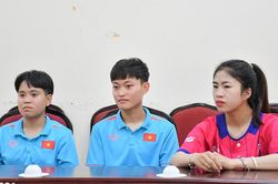 Thanh Nhã cùng đồng đội đi học Đại học, quyết tâm tương lai sẽ trở thành cử nhân thể thao