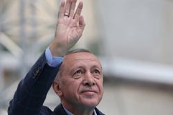 Bầu cử Thổ Nhĩ Kỳ: Nhận tin vui củng cố sự tự tin, Tổng thống Erdogan tuyên bố đất nước sẽ 'thay da đổi thịt'