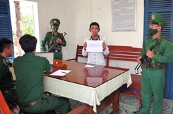 Bắt giữ các đối tượng tàng trữ trái phép chất ma túy