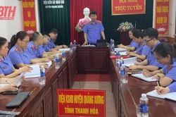 Chi bộ Viện Kiểm sát Nhân dân huyện Quảng Xương sơ kết giữa nhiệm kỳ thực hiện Nghị quyết Đại hội Chi bộ