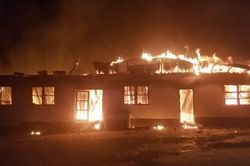 Guyana: Cháy ký túc xá trường học, 19 trẻ thiệt mạng