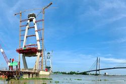 Tiến độ thi công cầu Mỹ Thuận 2 đang được rút ngắn