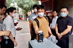 Văn Miếu - Quốc Tử Giám áp dụng vé điện tử cho khách tham quan