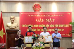 Quảng Ngãi: Tuyên dương, khen thưởng VĐV Đinh Văn Bí đạt thành tích xuất sắc tại SEA Games 32