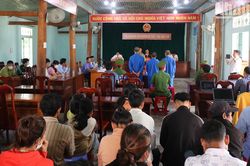 Kon Tum: Tuyên phạt 21 năm 6 tháng tù các đối tượng phá rừng