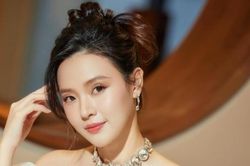 Chiêm ngưỡng nhan sắc trong veo của diễn viên Midu